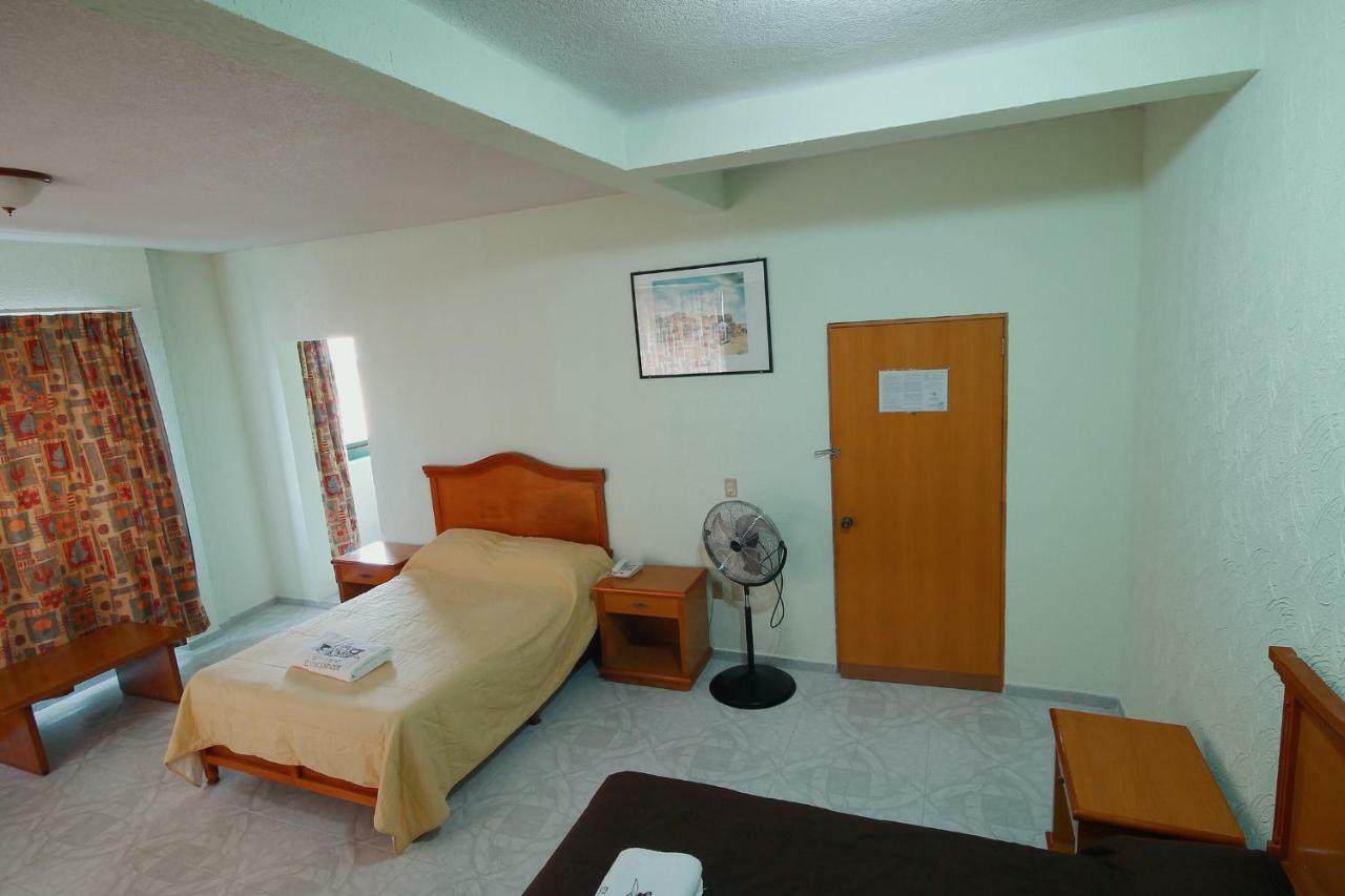 Hotel El Conquistador Monarca. Zitacuaro Luaran gambar