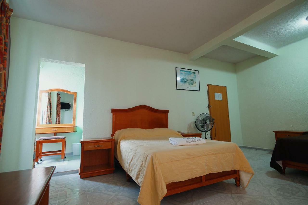 Hotel El Conquistador Monarca. Zitacuaro Luaran gambar