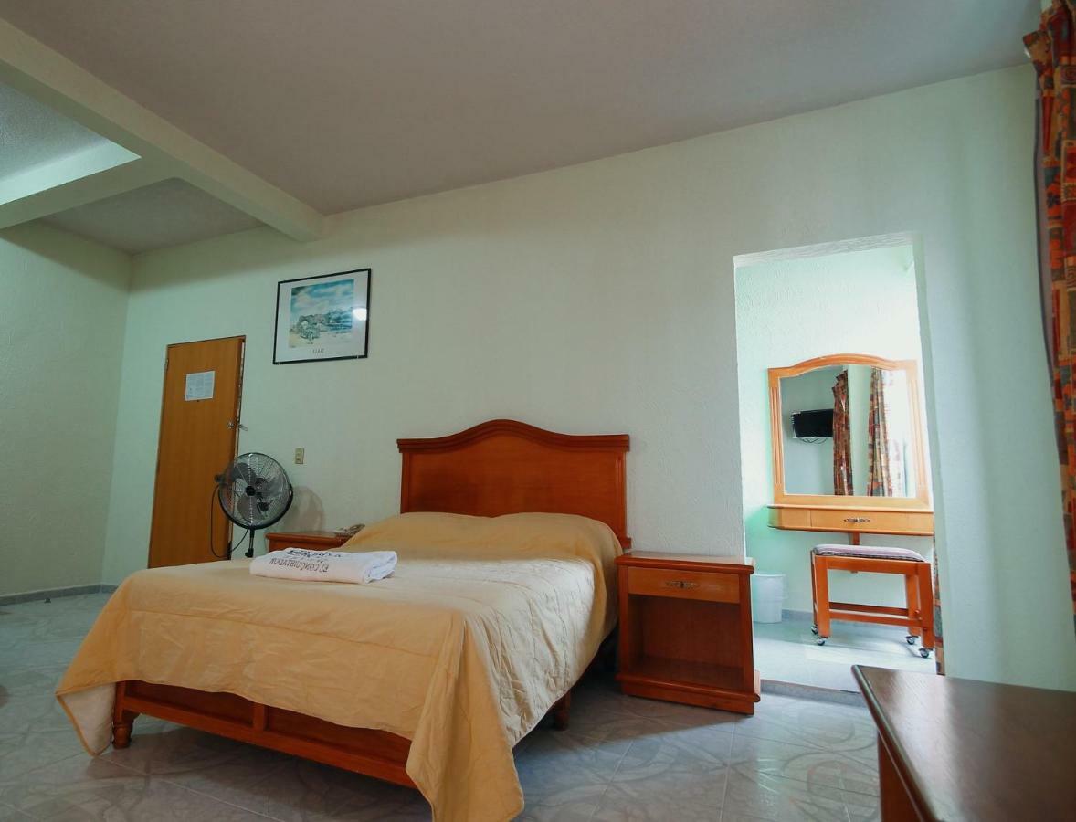 Hotel El Conquistador Monarca. Zitacuaro Luaran gambar